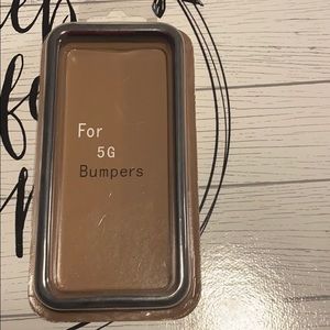 iPhone Bumpers and cases -ALL ONE PRICE